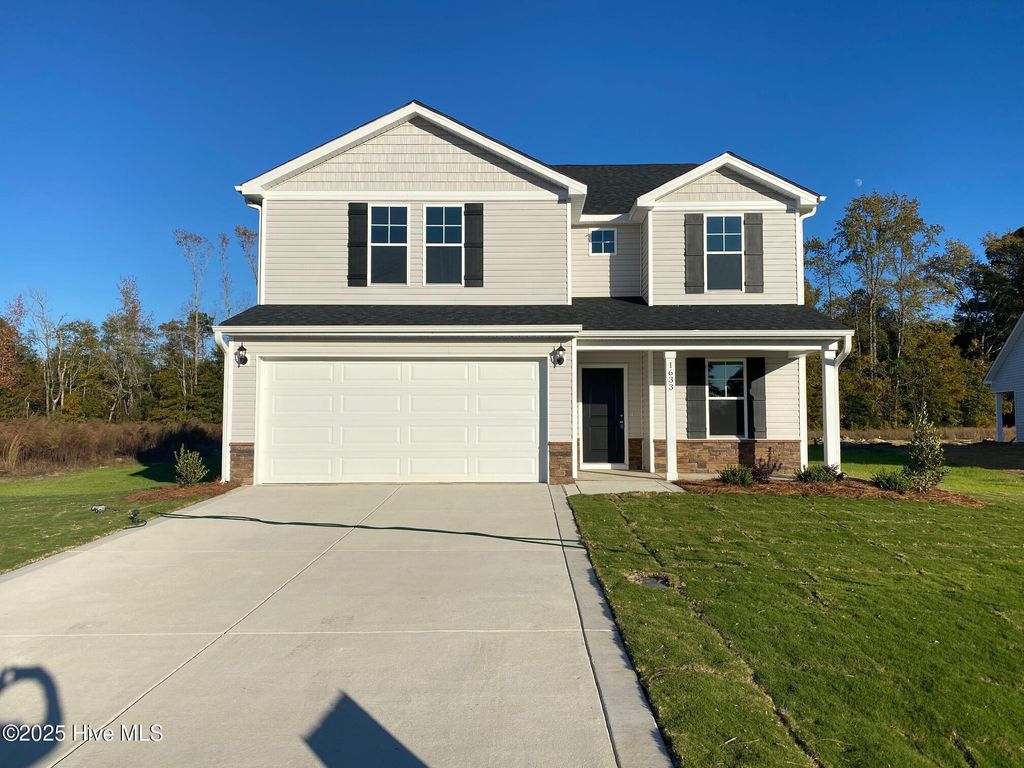 Photo of 1633 Percheron Path, Fayetteville, NC 28312 (MLS # 100539765)