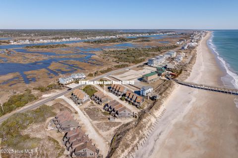 A home in North Topsail Beach