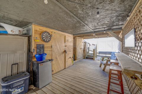 A home in North Topsail Beach