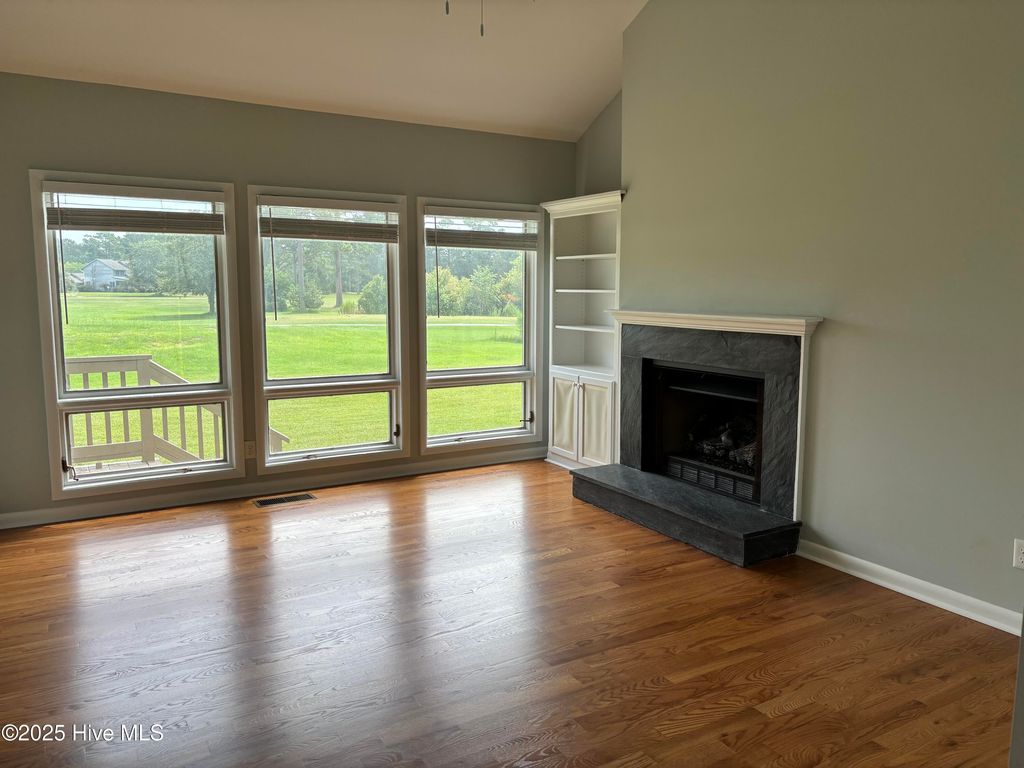 Photo of 115 Egret Court, Hampstead, NC 28443 (MLS # 100526390)