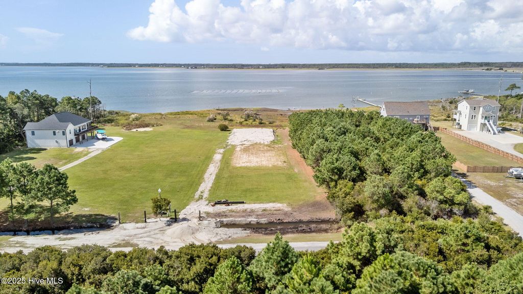 Photo of 211 Willet Drive, Beaufort, NC 28516 (MLS # 100533741)