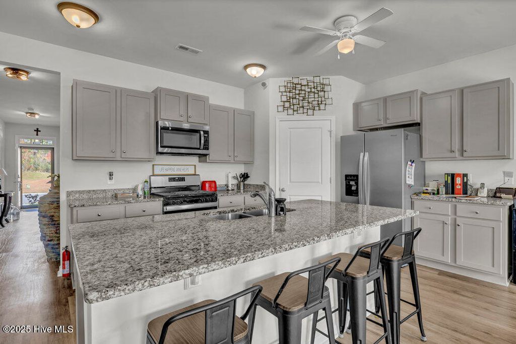 Photo of 344 Tributary Circle, Wilmington, NC 28401 (MLS # 100542471)