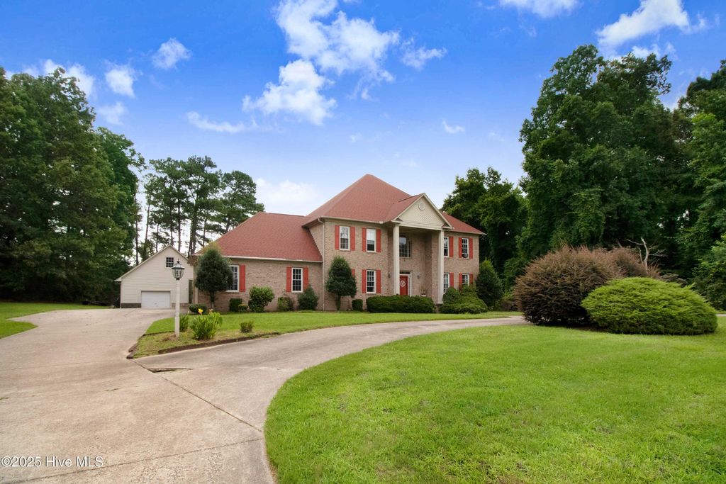 Photo of 4904 Pebble Beach Circle N, Wilson, NC 27896 (MLS # 100518716)