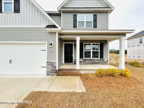 A home in Hubert