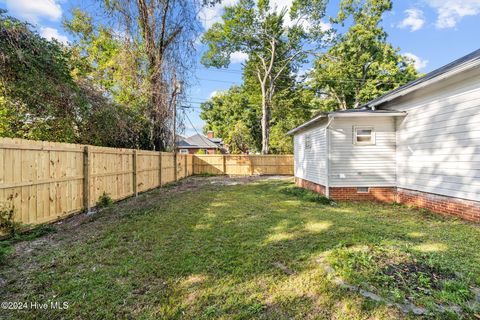 A home in Laurinburg