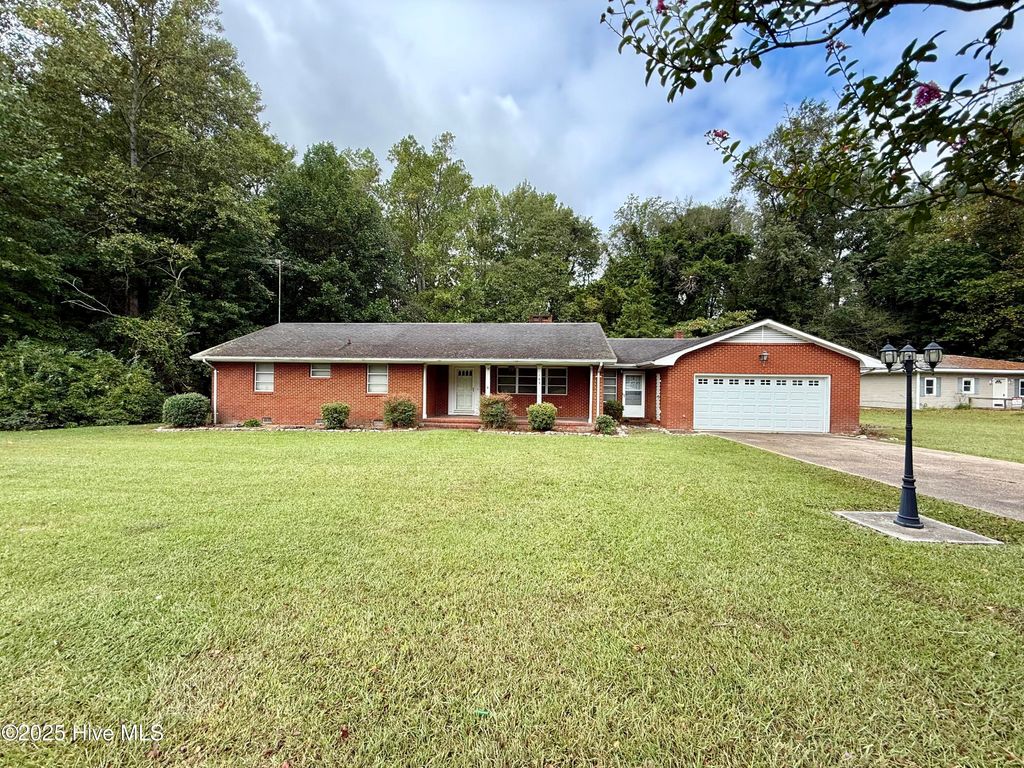 Photo of 102 Long Ridge Road, Plymouth, NC 27962 (MLS # 100531475)