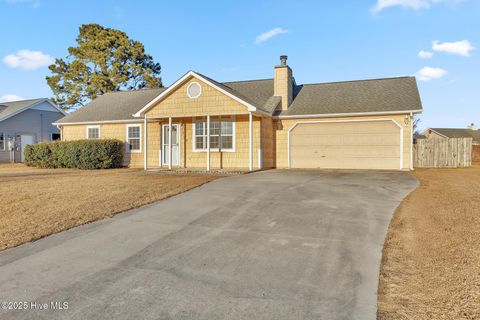 A home in Hubert