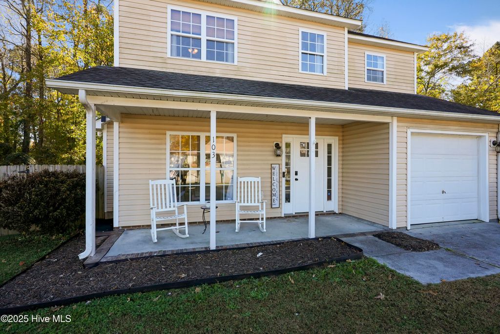 Photo of 103 Huff Court, Jacksonville, NC 28546 (MLS # 100542375)