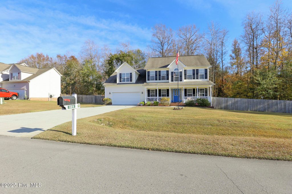 Photo of 144 Mendover Drive, Jacksonville, NC 28546 (MLS # 100542260)