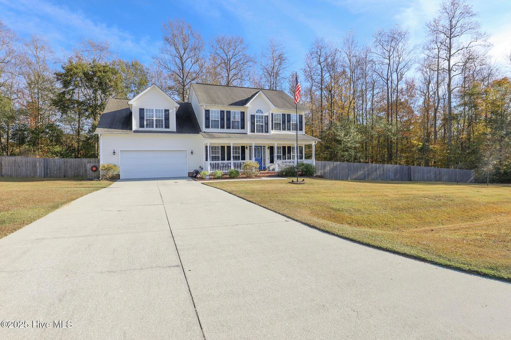 Photo of 144 Mendover Drive, Jacksonville, NC 28546 (MLS # 100542260)