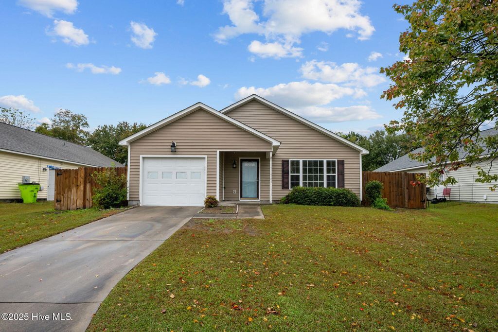 Photo of 216 Attmore Drive, New Bern, NC 28560 (MLS # 100538575)
