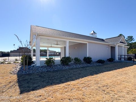A home in Sneads Ferry