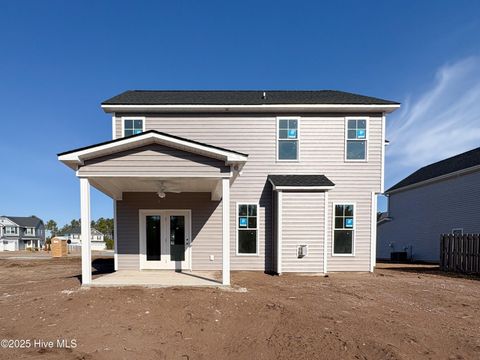 A home in Sneads Ferry