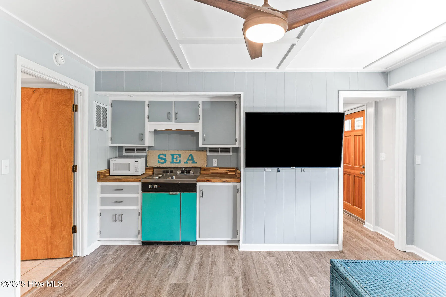 Surf City, North Carolina 28445, United States, 4 Bedrooms Bedrooms, ,3 BathroomsBathrooms,Residential,Active,154209