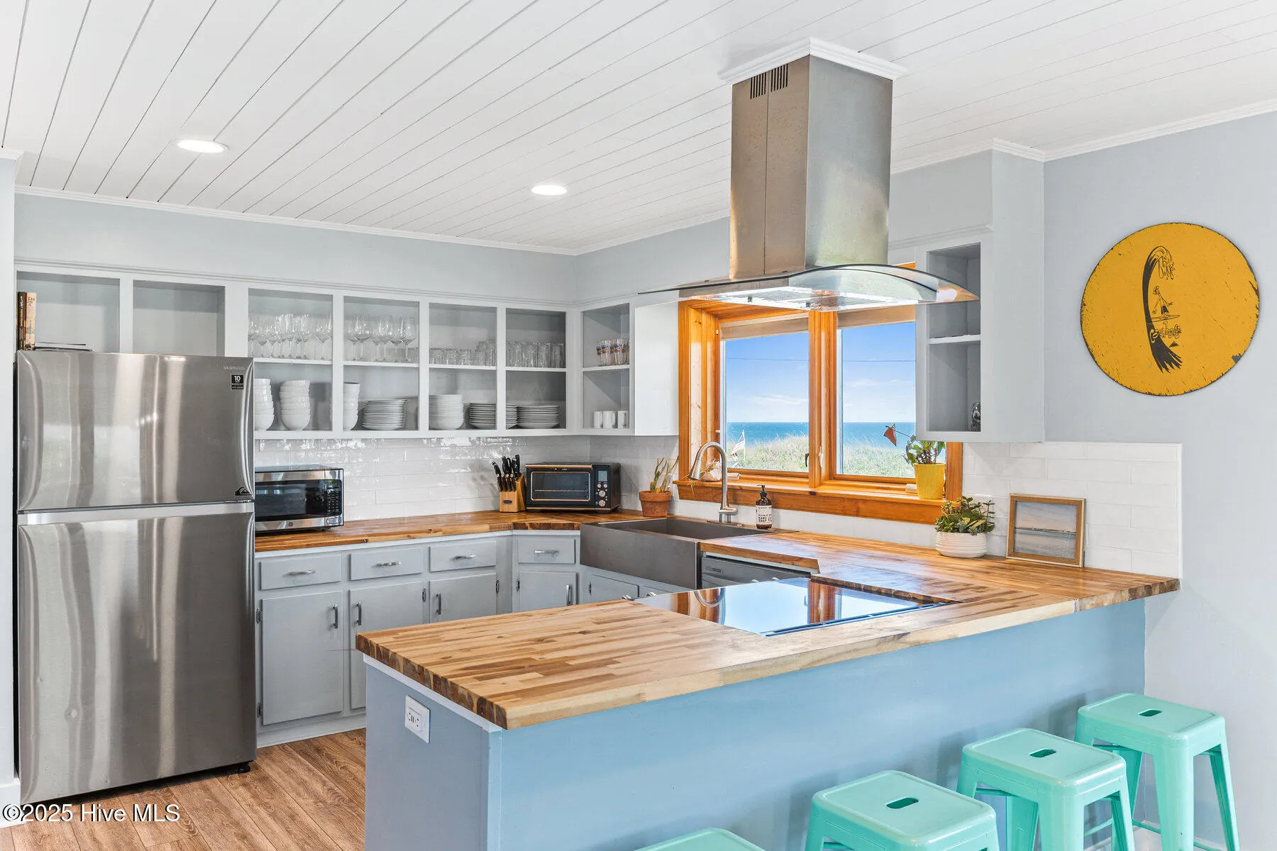 Surf City, North Carolina 28445, United States, 4 Bedrooms Bedrooms, ,3 BathroomsBathrooms,Residential,Active,154209