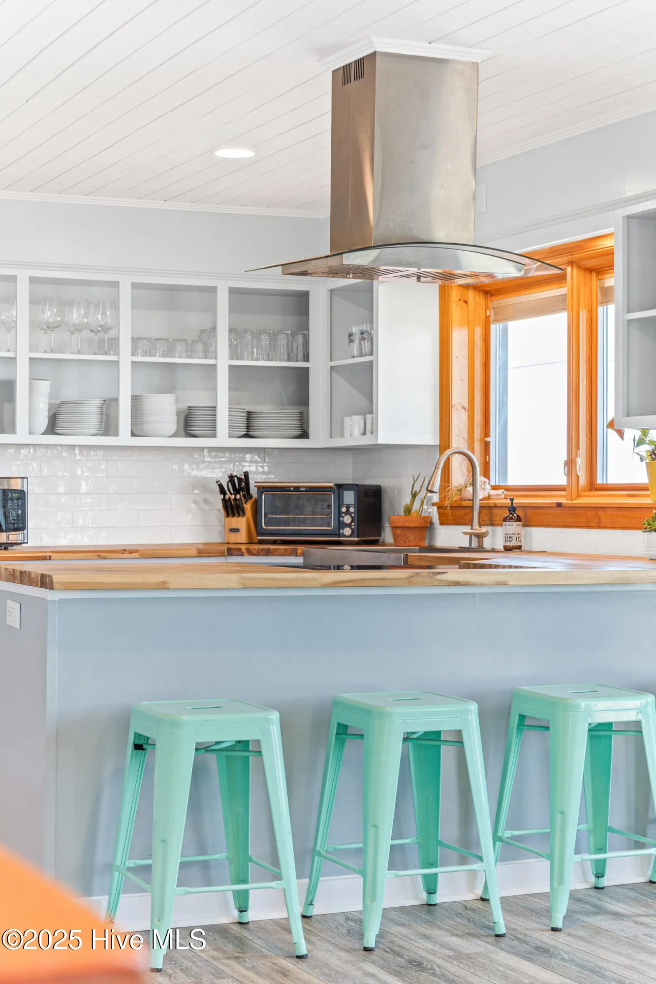 Surf City, North Carolina 28445, United States, 4 Bedrooms Bedrooms, ,3 BathroomsBathrooms,Residential,Active,154209