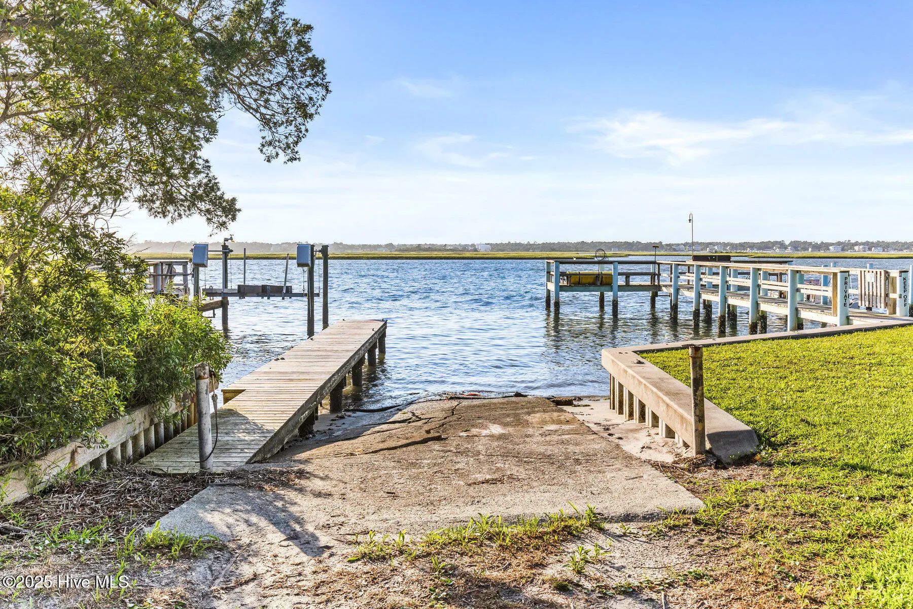 Surf City, North Carolina 28445, United States, 4 Bedrooms Bedrooms, ,3 BathroomsBathrooms,Residential,Active,154209