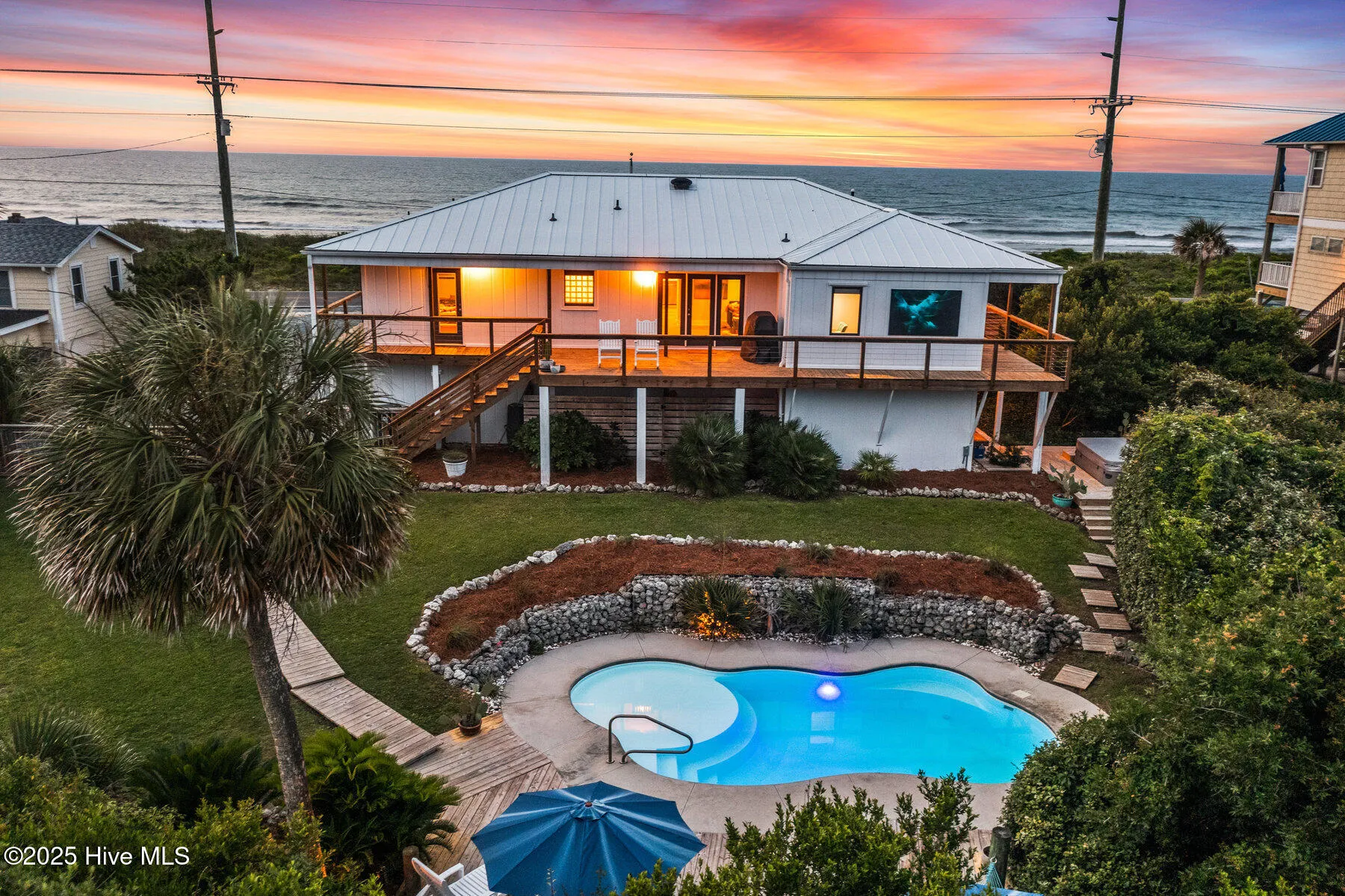 Surf City, North Carolina 28445, United States, 4 Bedrooms Bedrooms, ,3 BathroomsBathrooms,Residential,Active,154209