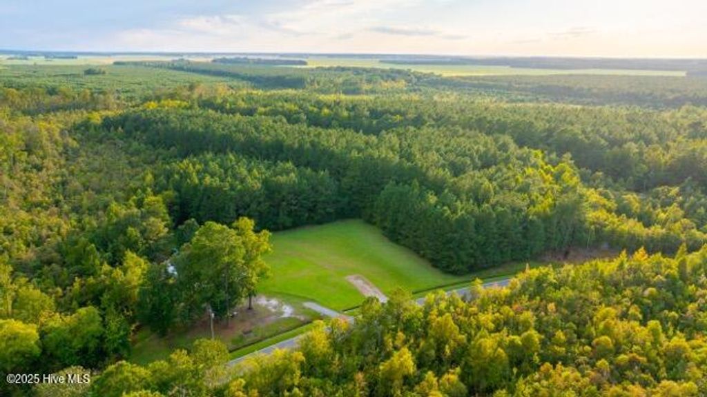 Photo of 2409 S Fork Creek Road, Creswell, NC 27928 (MLS # 100528200)