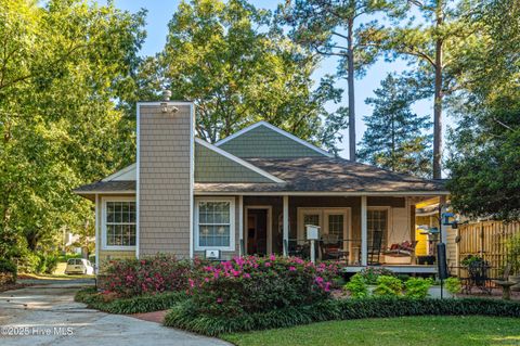 Photo of 211 Sandybrook Road, Wilmington, NC 28411 (MLS # 100538102) Photo of 211 Sandybrook Road, Wilmington, NC 28411 (MLS # 100538102)