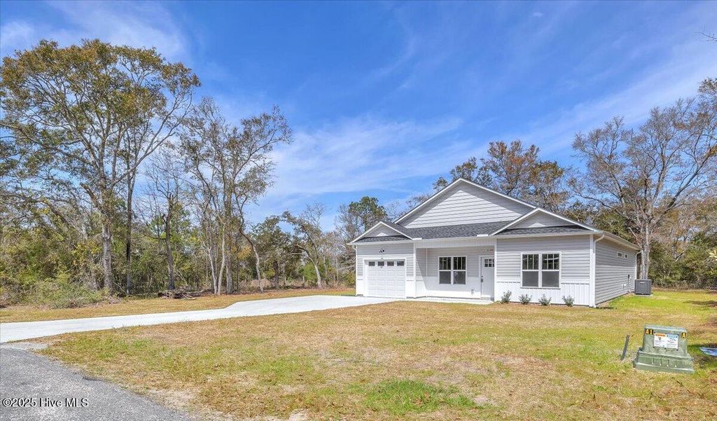 Photo of 3104 Fairfield Avenue SW, Supply, NC 28462 (MLS # 100532625)