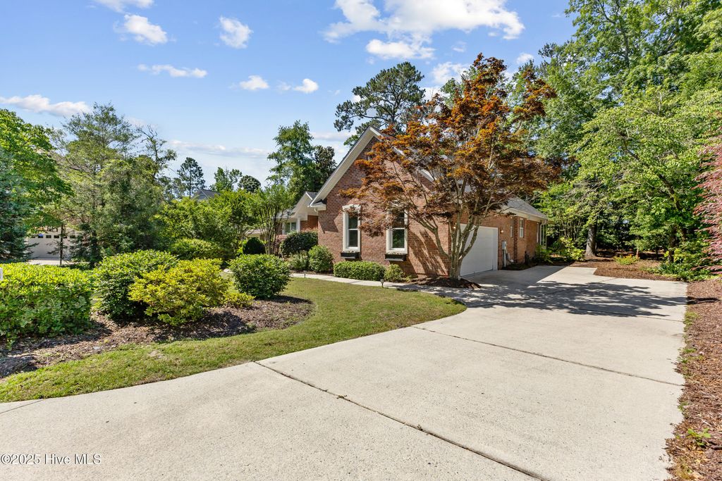 Photo of 8807 Sawmill Creek Lane, Wilmington, NC 28411 (MLS # 100509870)