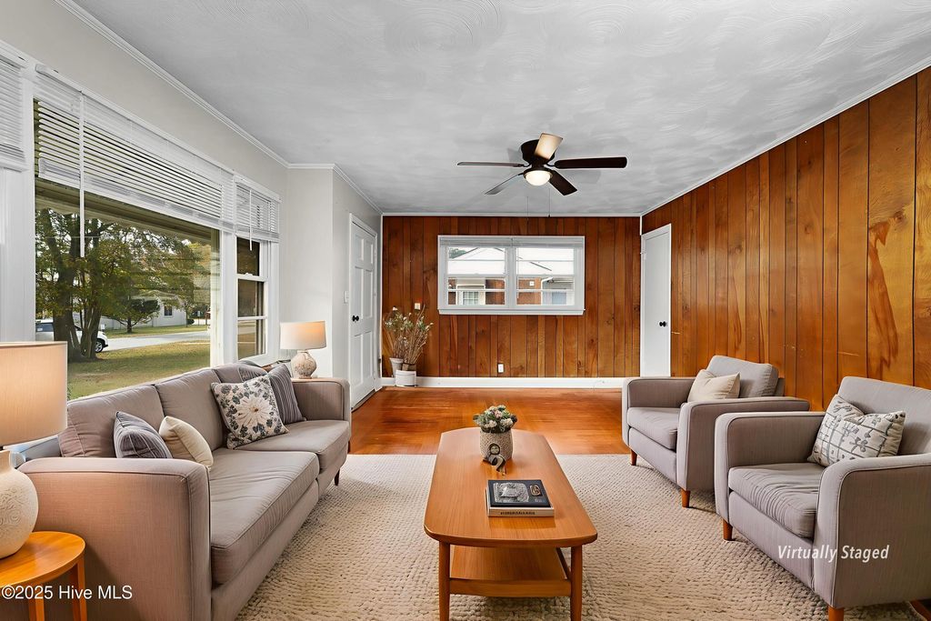 Photo of 2108 Griffin Avenue, New Bern, NC 28560 (MLS # 100542728)