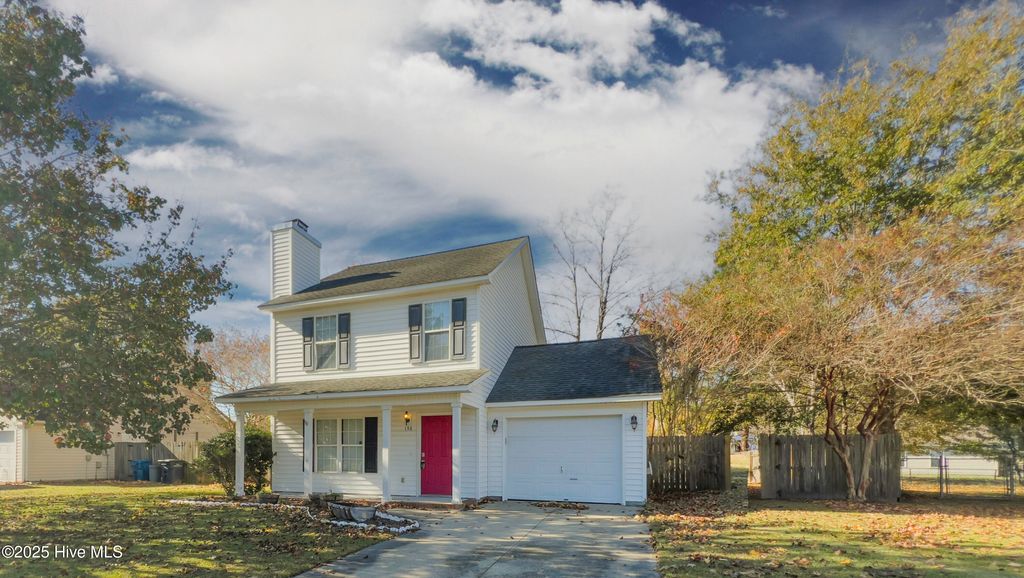 Photo of 158 Settlers Circle, Jacksonville, NC 28546 (MLS # 100536180)