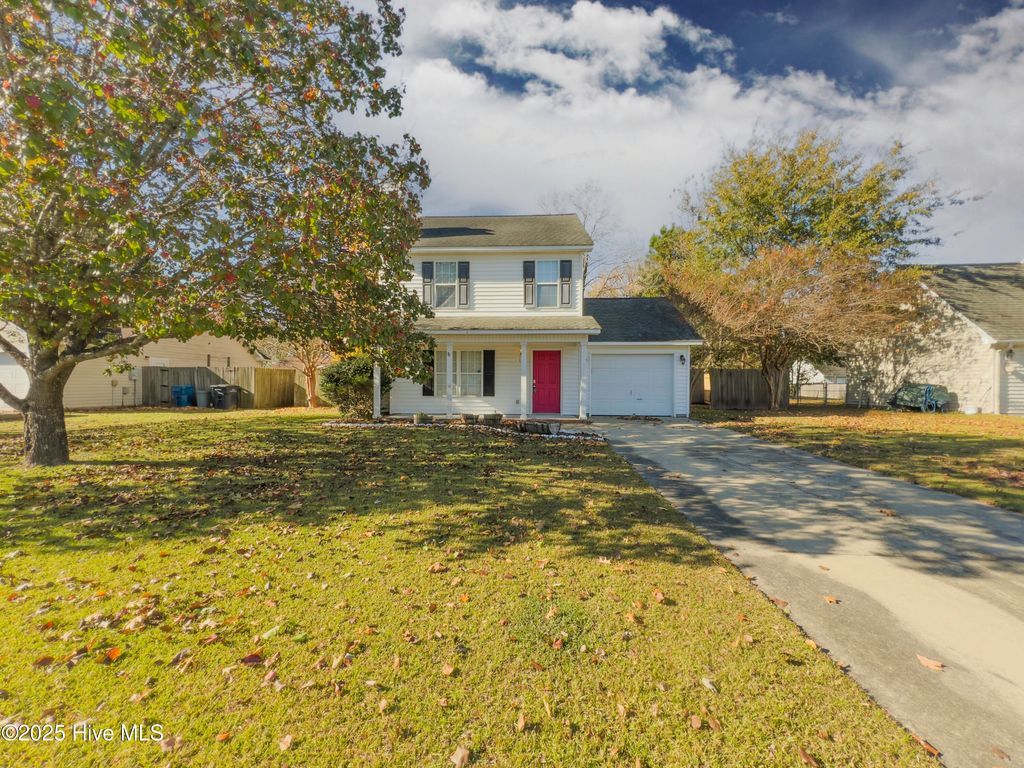 Photo of 158 Settlers Circle, Jacksonville, NC 28546 (MLS # 100536180)