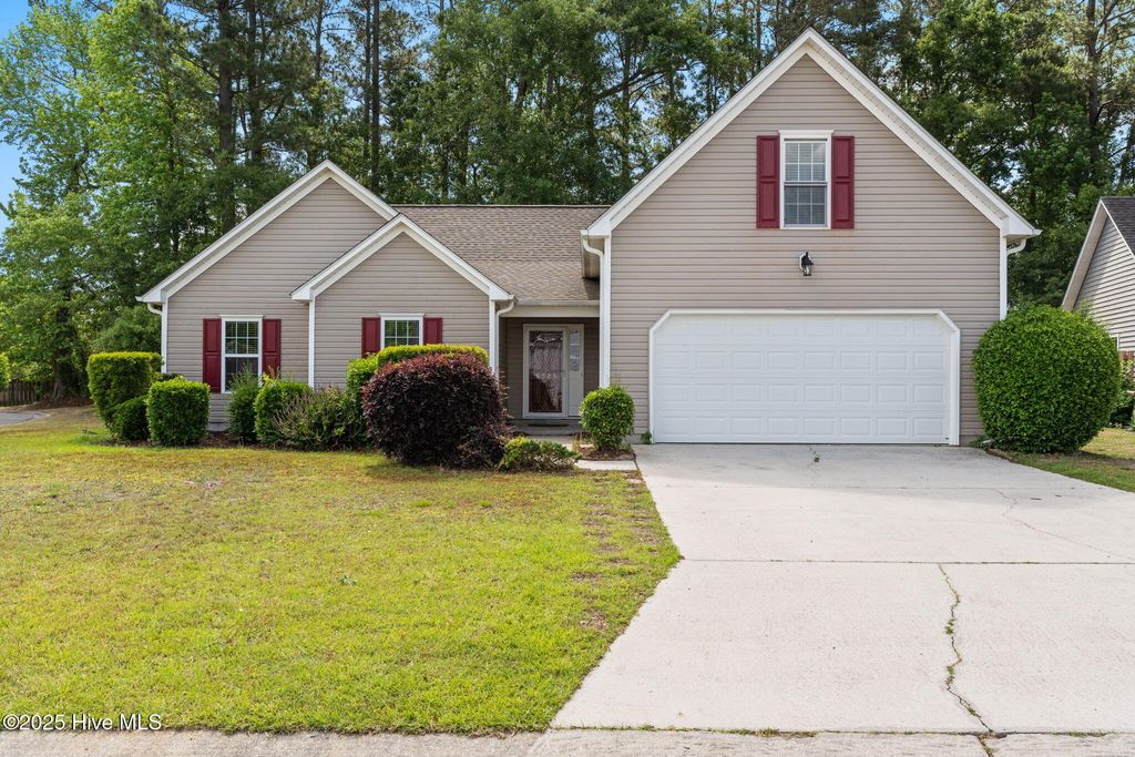 Photo of 8525 Primm Forest Drive, Leland, NC 28451 (MLS # 100501300)