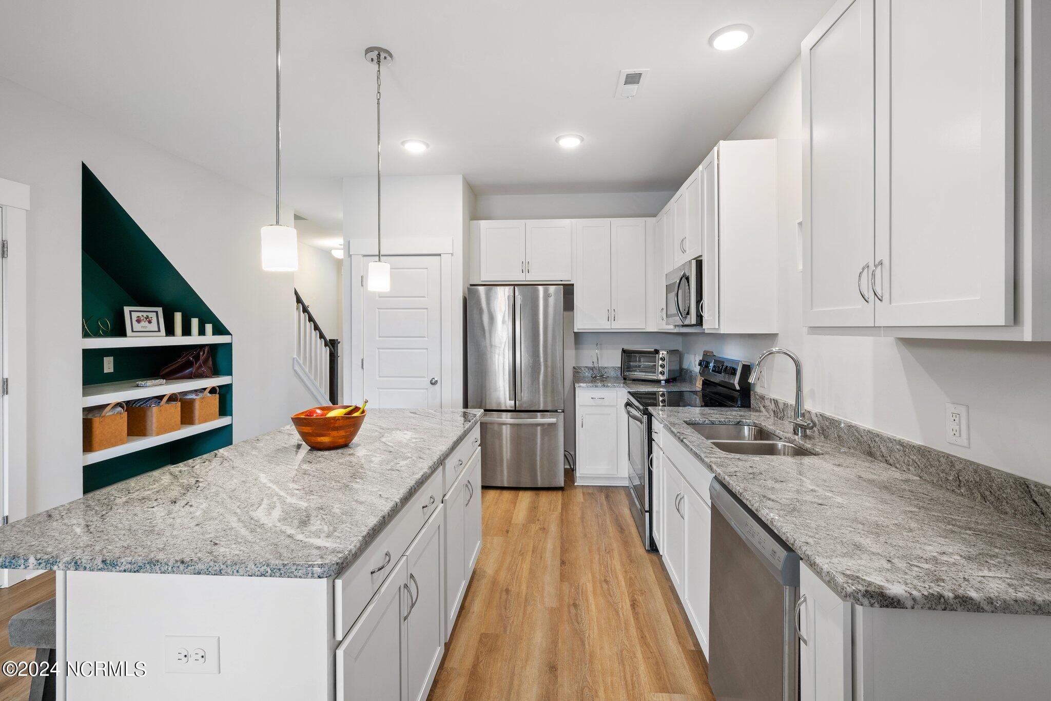 Leland, North Carolina 28479, United States, 3 Bedrooms Bedrooms, ,3 BathroomsBathrooms,Residential,Active,41913