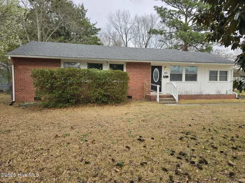 700 Williams Street, Jacksonville, NC 28541 - MLS#: 100494278