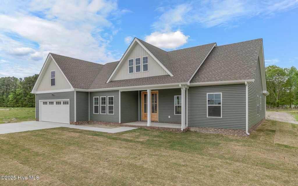 Photo of 1301 Lynchs Corner Road, Elizabeth City, NC 27909 (MLS # 100531469)