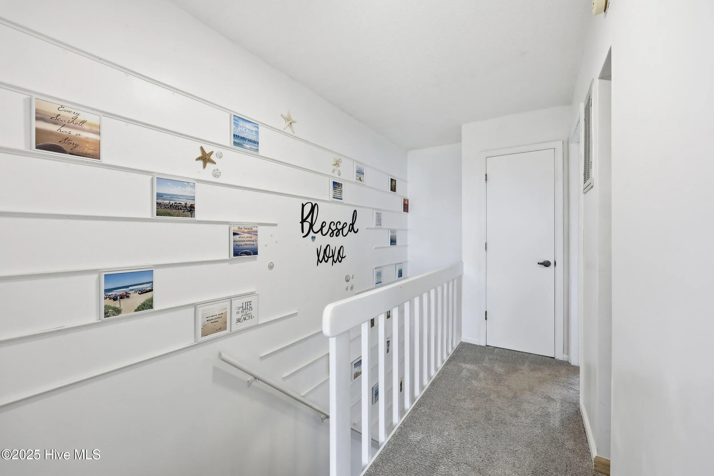 Duck, North Carolina 27949, United States, 2 Bedrooms Bedrooms, ,3 BathroomsBathrooms,Residential,Active,206197