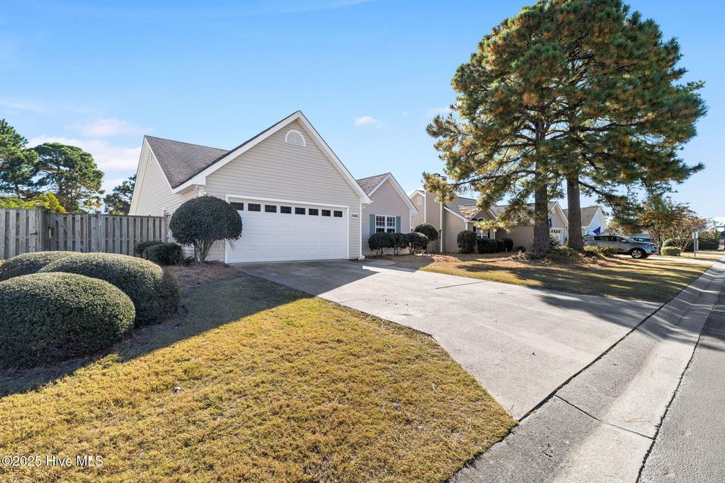 Photo of 7406 Foxwerth Drive, Wilmington, NC 28411 (MLS # 100542175)