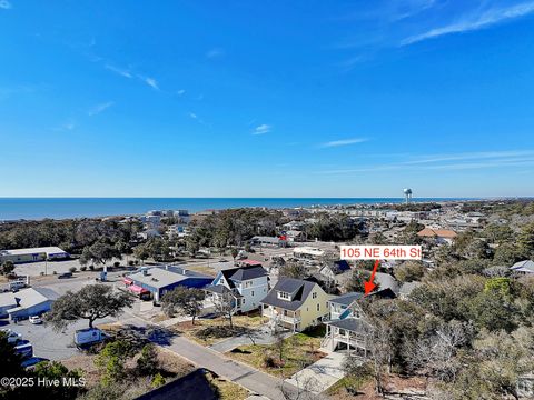 A home in Oak Island