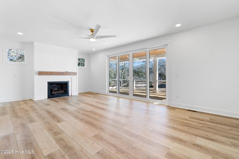 A home in Oak Island