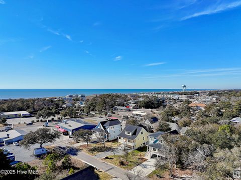 A home in Oak Island