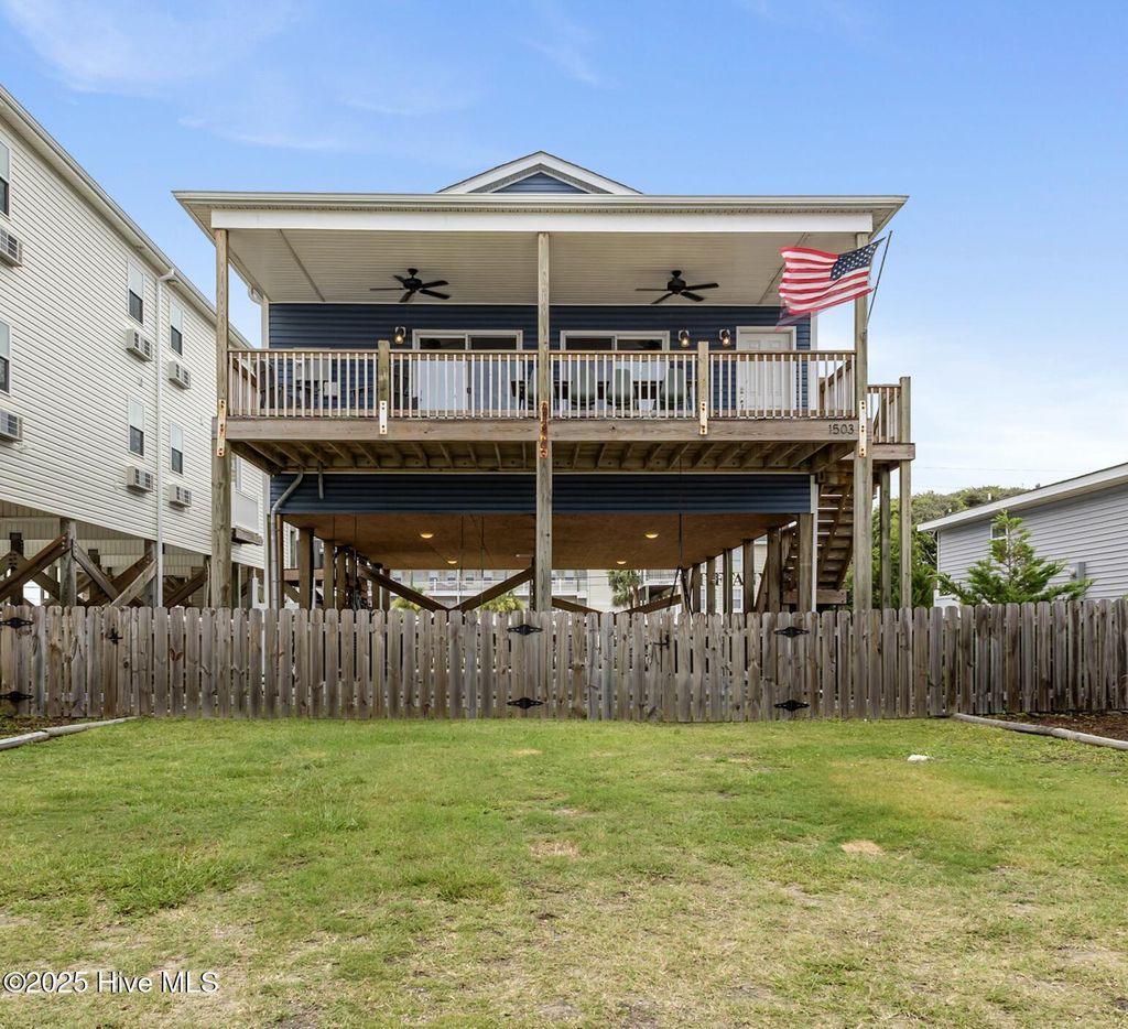 Photo of 1503 Easy Street, Surf City, NC 28445 (MLS # 100517806)