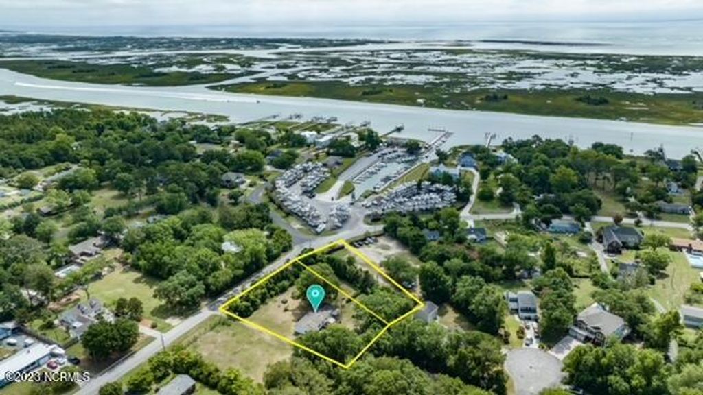 Photo of 6 Scotts Hill Loop Road, Wilmington, NC 28411 (MLS # 100535587)