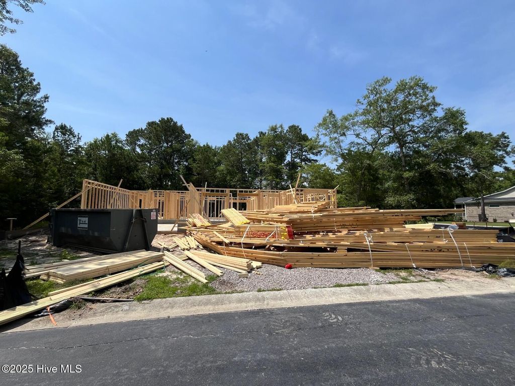 Photo of 1117 Natal Drive SE, Bolivia, NC 28422 (MLS # 100441330)