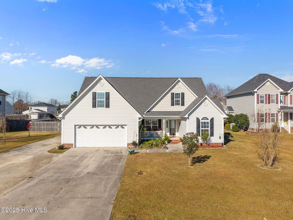 Photo of 116 Weste Avenue, Jacksonville, NC 28540 (MLS # 100541855)