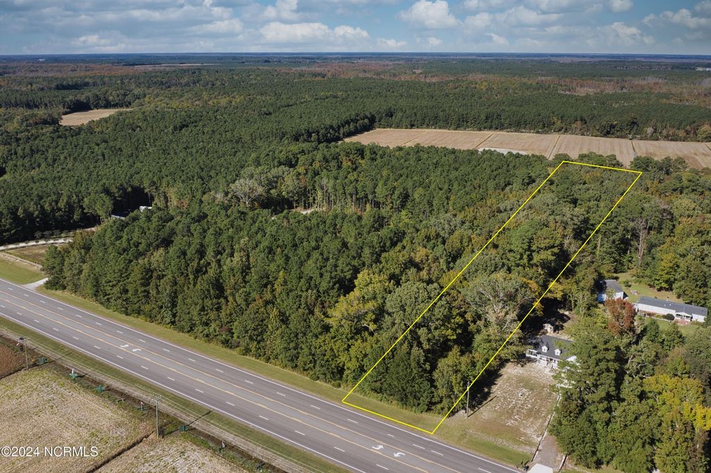 Photo of 1991 Caratoke Highway, Moyock, NC 27958 (MLS # 100543587)