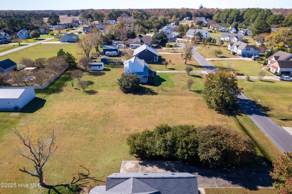 Photo of 108 Carotauk Drive, Currituck, NC 27929 (MLS # 100540426)