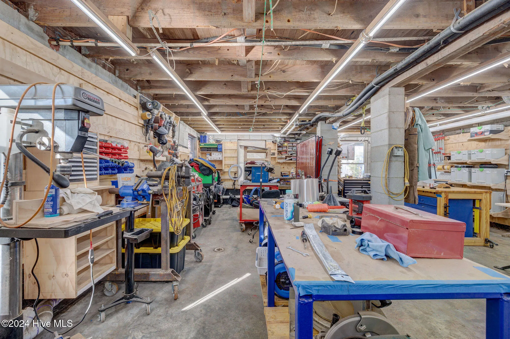 Carolina Beach, North Carolina 28428, United States, 2 Bedrooms Bedrooms, ,2 BathroomsBathrooms,Residential,Active,37393