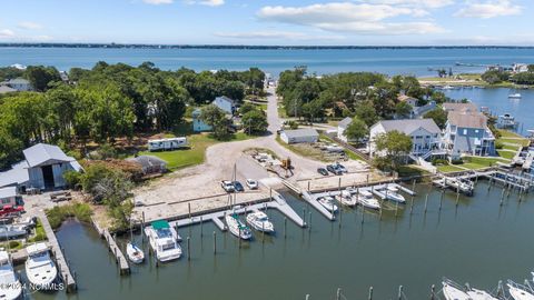 A home in Morehead City