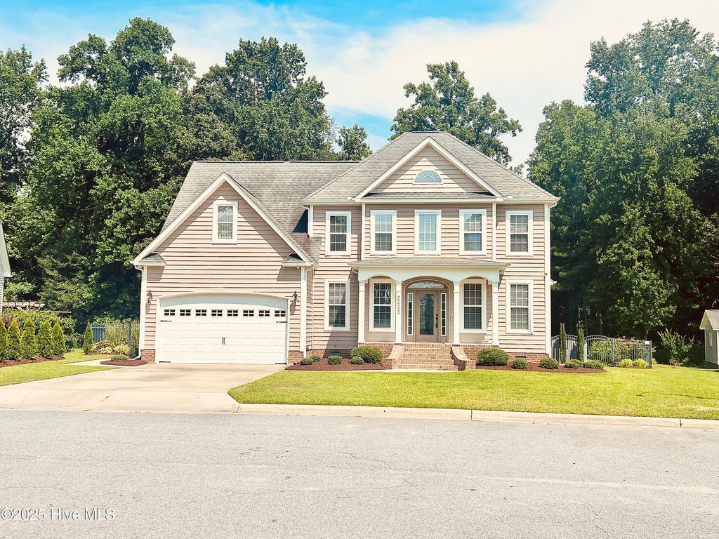 Photo of 2203 Franklin Drive, Winterville, NC 28590 (MLS # 100517512)