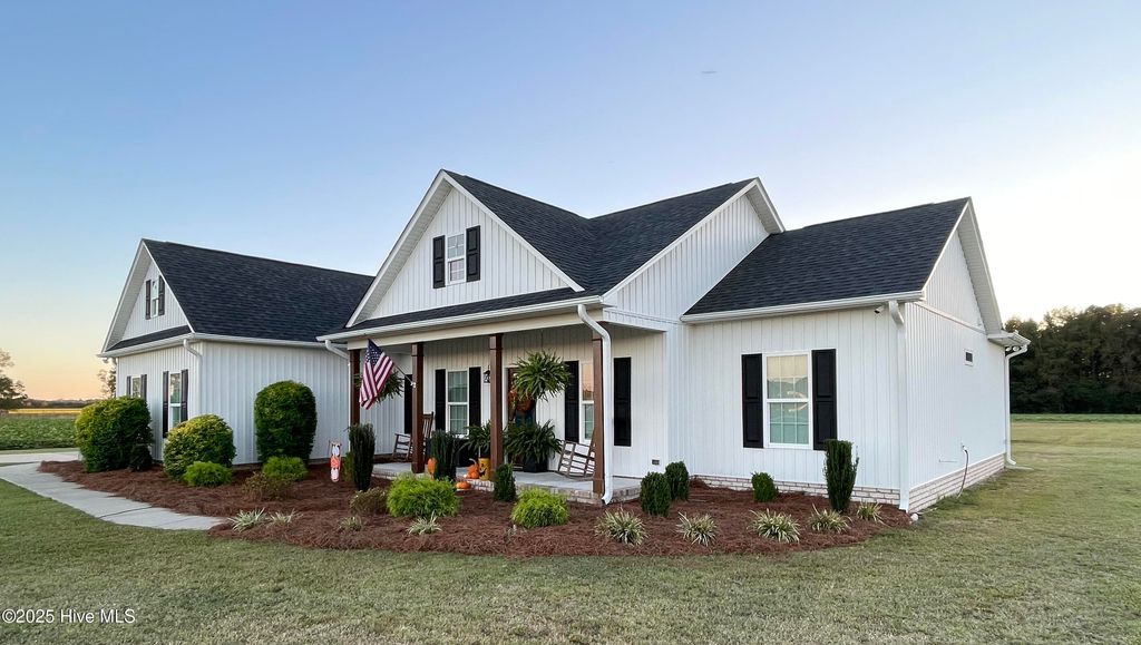 Photo of 16381 Dunn Road, Dunn, NC 28334 (MLS # 100536803)