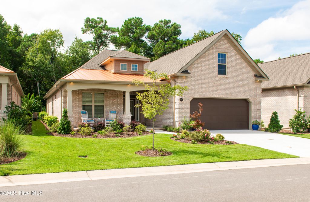 Photo of 4944 Captiva Court SE, Southport, NC 28461 (MLS # 100526879)