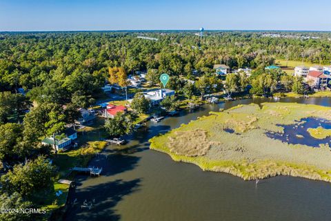 A home in Surf City